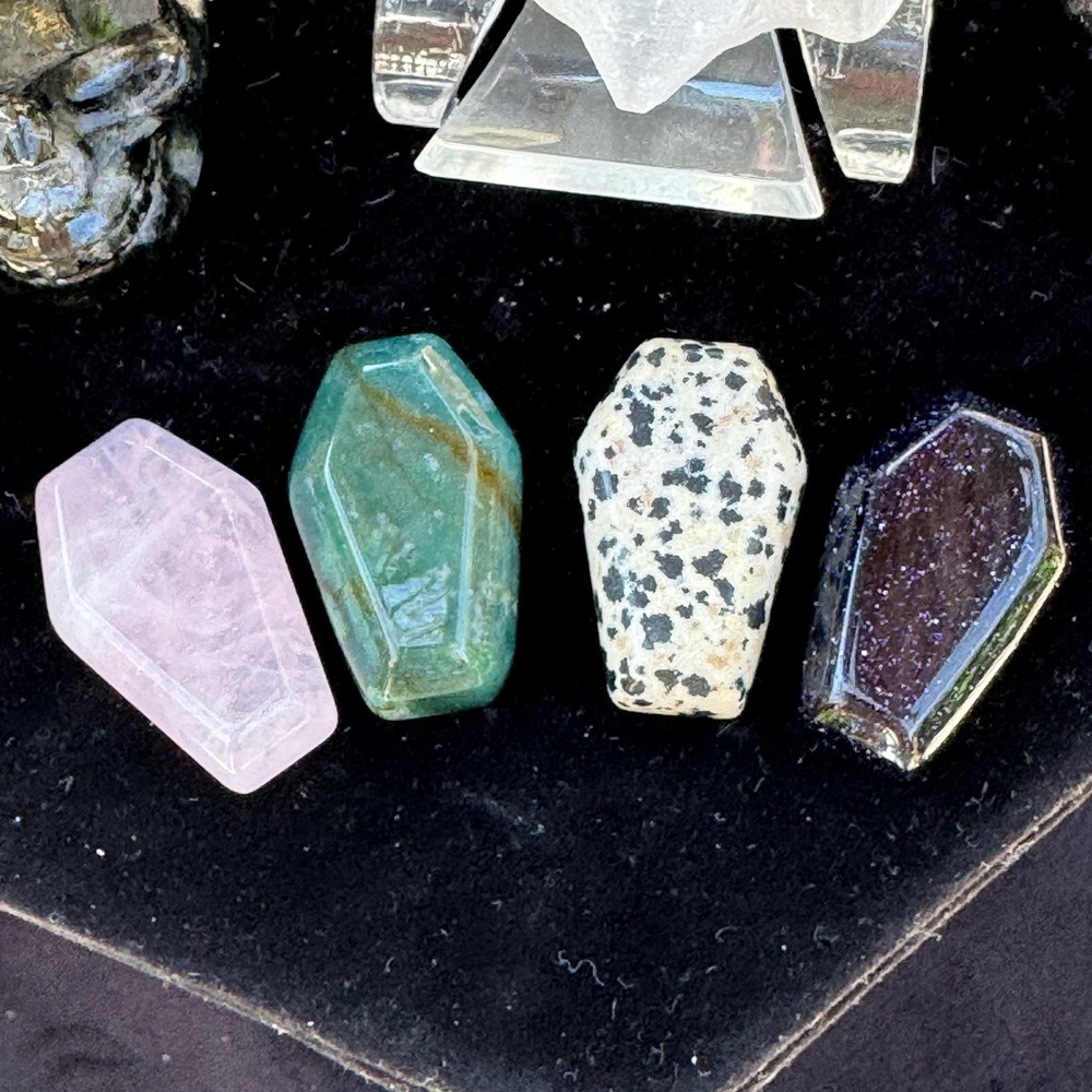 Selenite Bat Crystal, Larvakite Skull. Coffins. Halloween Bundle. - Picture 3 of 5
